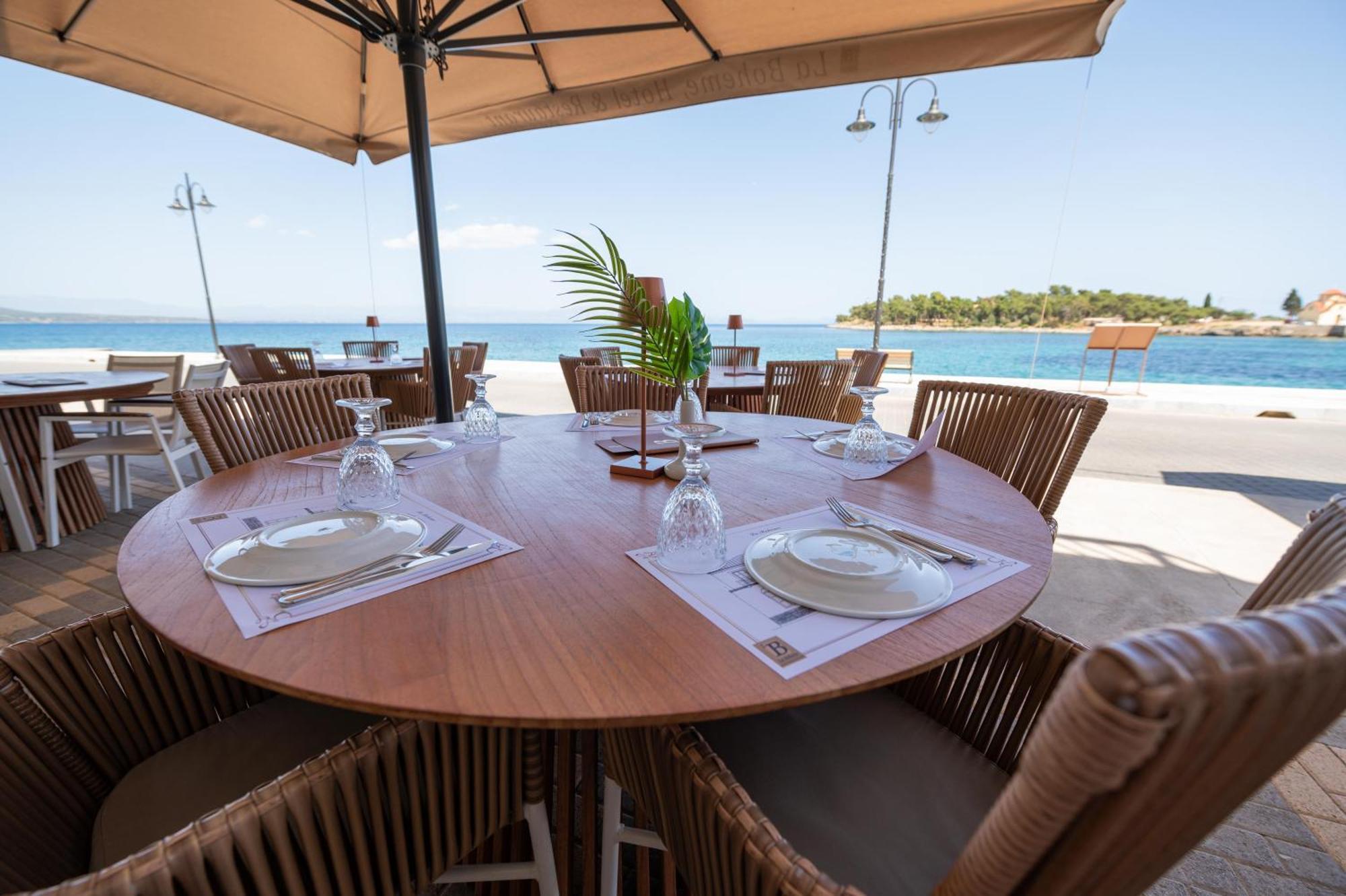 La Boheme Hotel Gíthio Kültér fotó